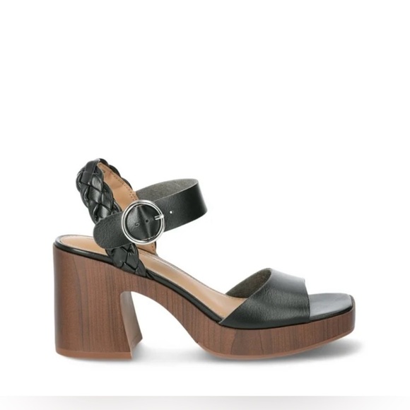 No Boundaries Women's Block Heel Sandals - Picture 2 of 5